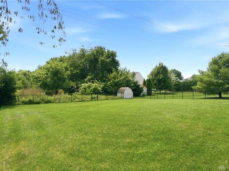 1928 Bellbrook Woods Court, Bellbrook, OH 45305 Photo 60