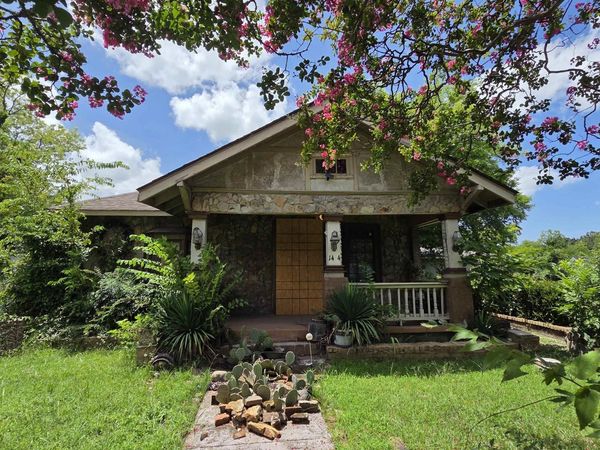 1424 Booker Street , Little Rock, AR 72204