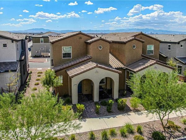 826 Royal Beekman Street, Henderson, NV 89011