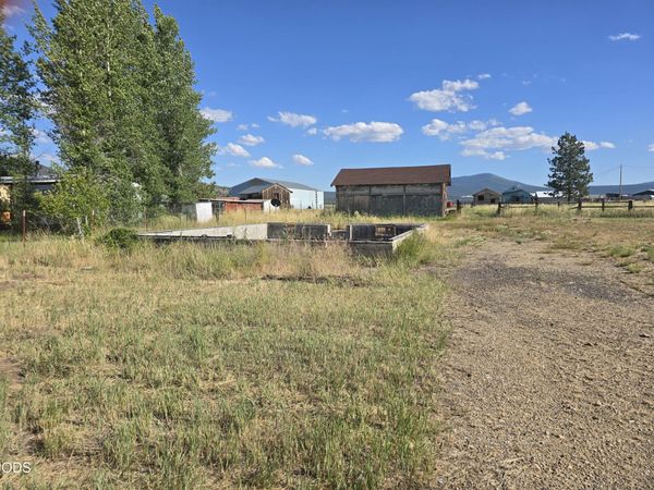 42976 E Hwy 140, Beatty, OR 97621