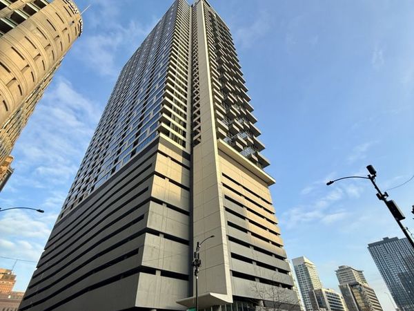 235 W Van Buren Street , Unit 3606, Chicago, IL 60607