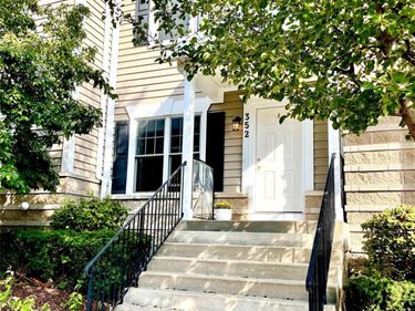 352 W Grand River Avenue, Unit 3, East Lansing, Mi 48823