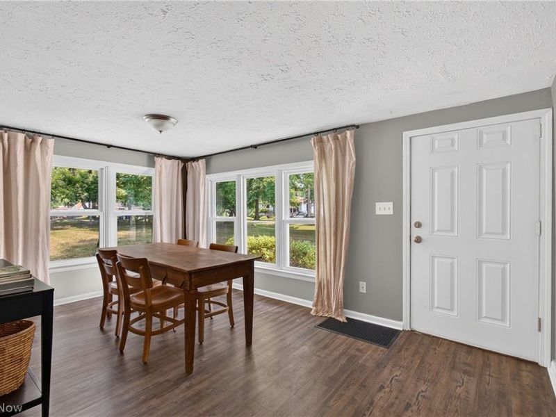 1240 Aberth Drive , Akron, OH 44320 Photo 14