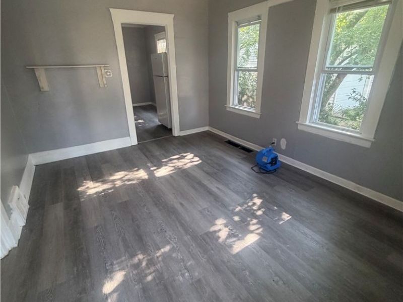 10706 Reno Avenue , Cleveland, OH 44105 Photo 2