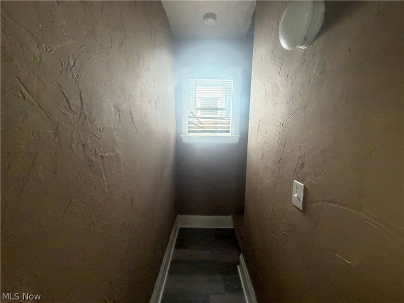 10706 Reno Avenue , Cleveland, OH 44105 Photo 9