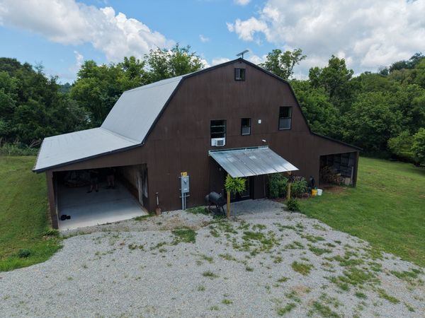 1655 Hurricane Creek Rd , Lawrenceburg, TN 38464