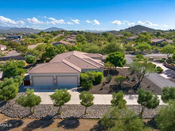14 W SUMMERSET Drive, Phoenix, AZ 85085