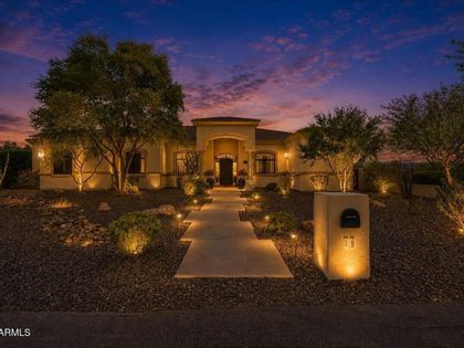 14 W SUMMERSET Drive Phoenix, AZ 85085