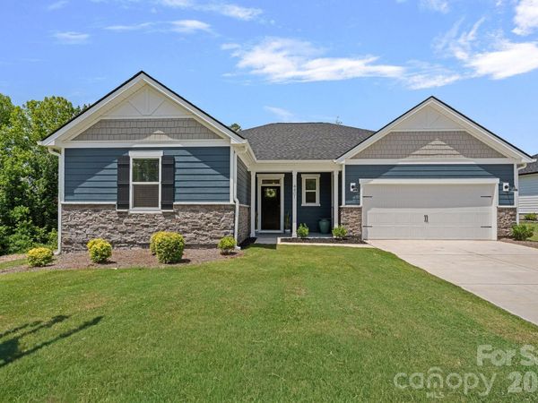 4401 Grisham Drive, Denver, NC 28037
