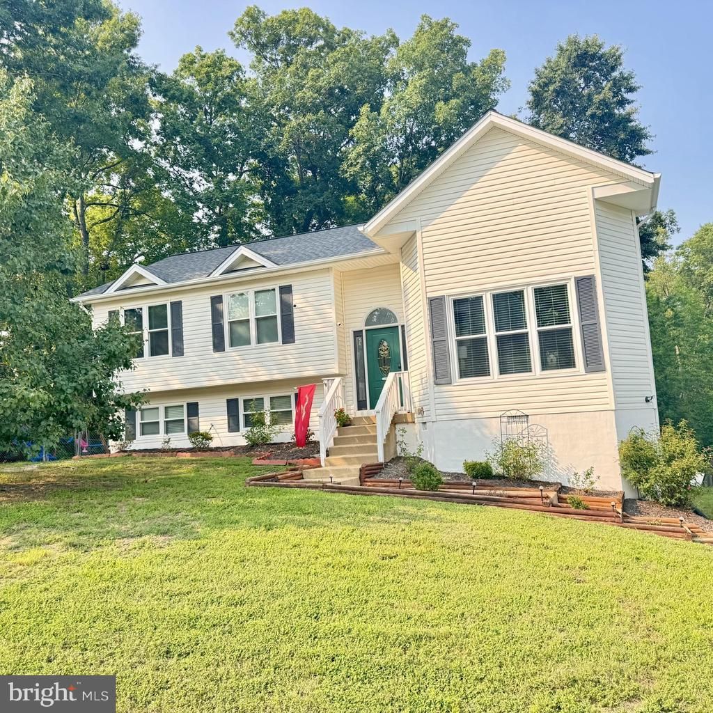 8719 Jenny Lane , Fredericksburg, VA 22407 Main Photo