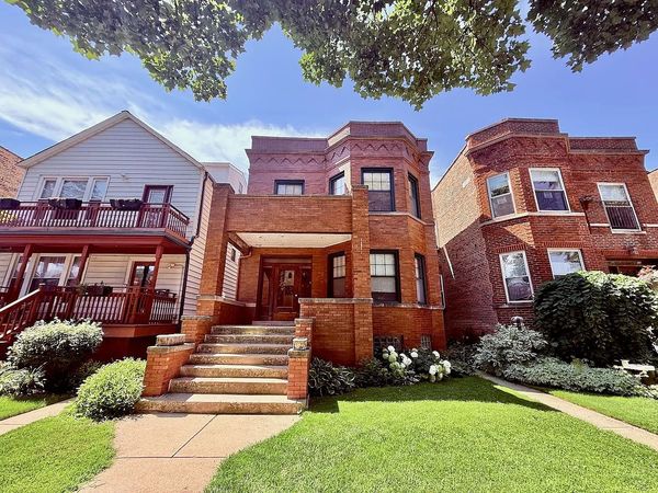 2535 W Eastwood Avenue , Unit 2, Chicago, IL 60625