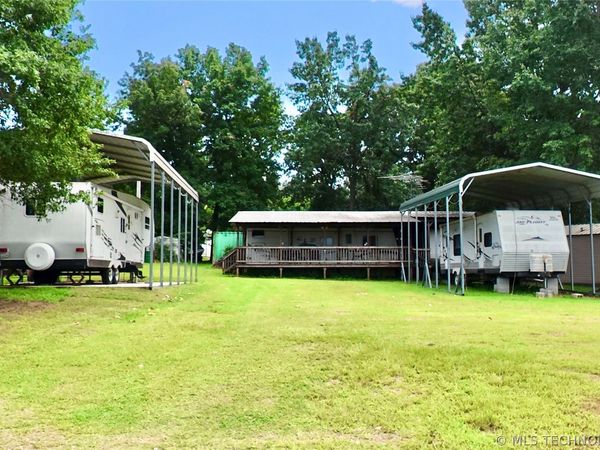 10 S 1144 Road , Checotah, OK 74426