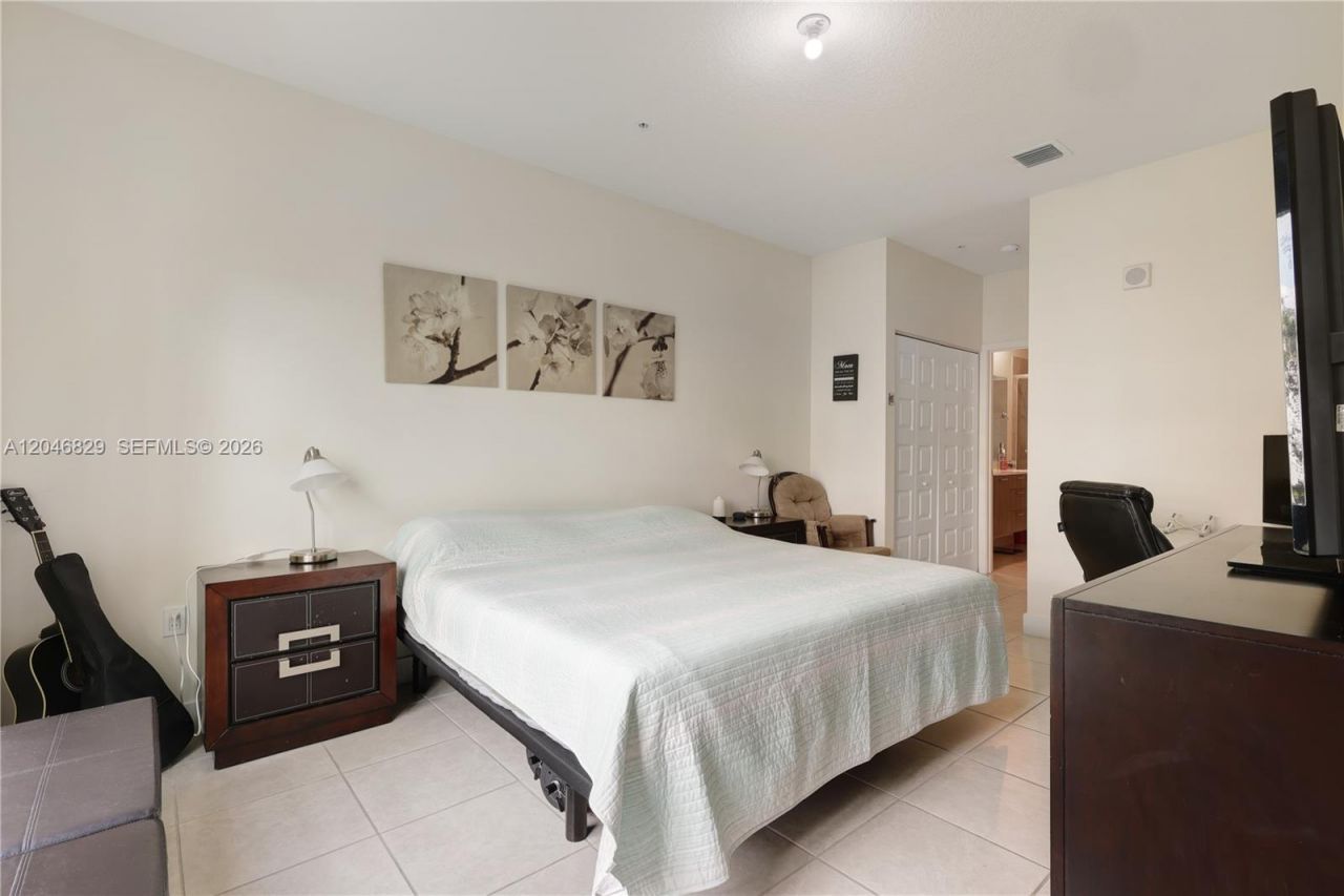 4636 NW 84th Ave , Unit 22, Doral, FL 33166 Photo