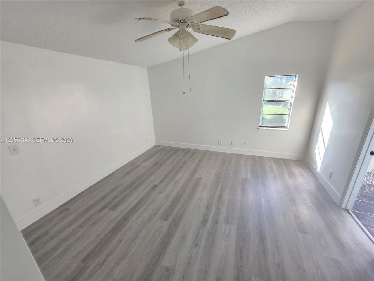 5307 NW 93rd Ave , Sunrise, FL 33351 Photo