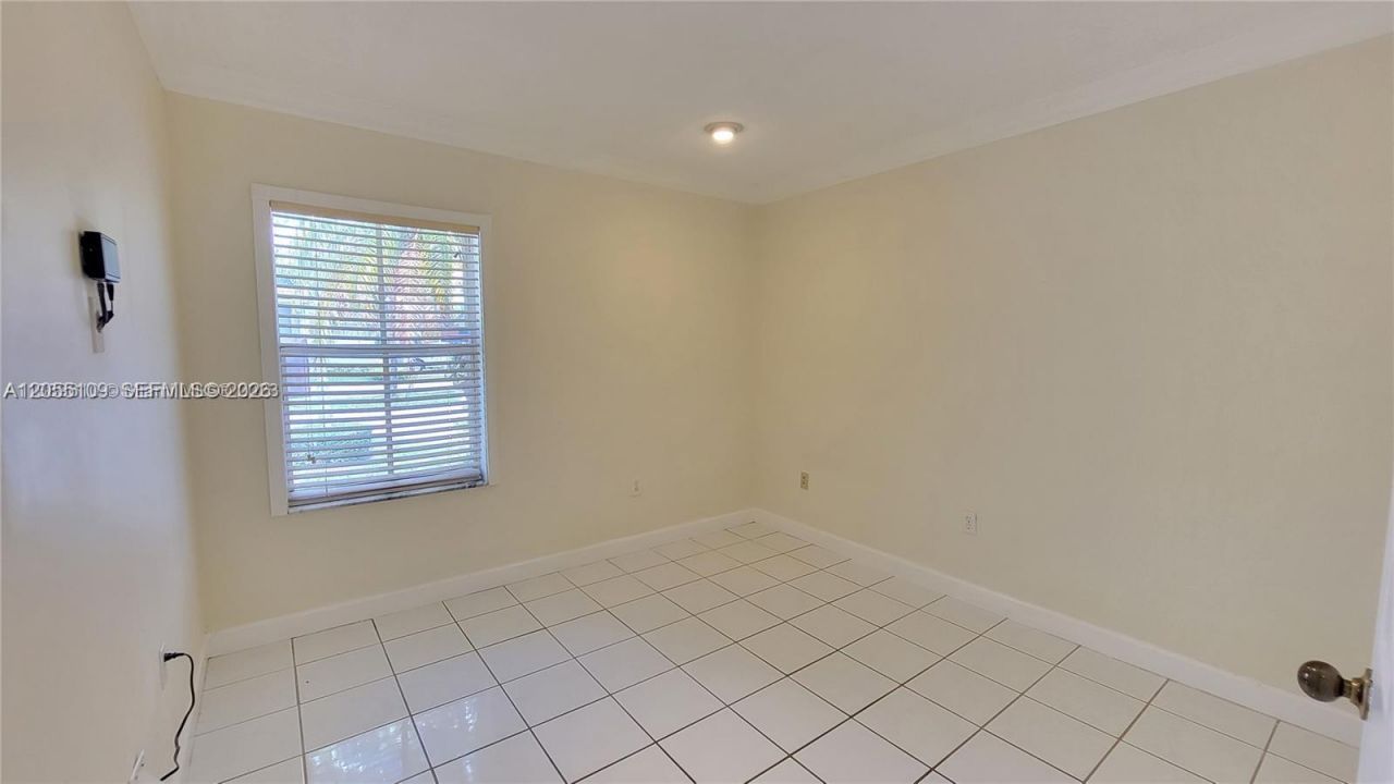 1057 NW 131st Ave , Unit B, Miami, FL 33182 Photo