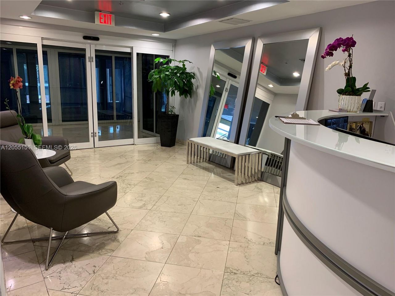 170 SE 14th St , Unit 1402, Miami, FL 33131 Photo