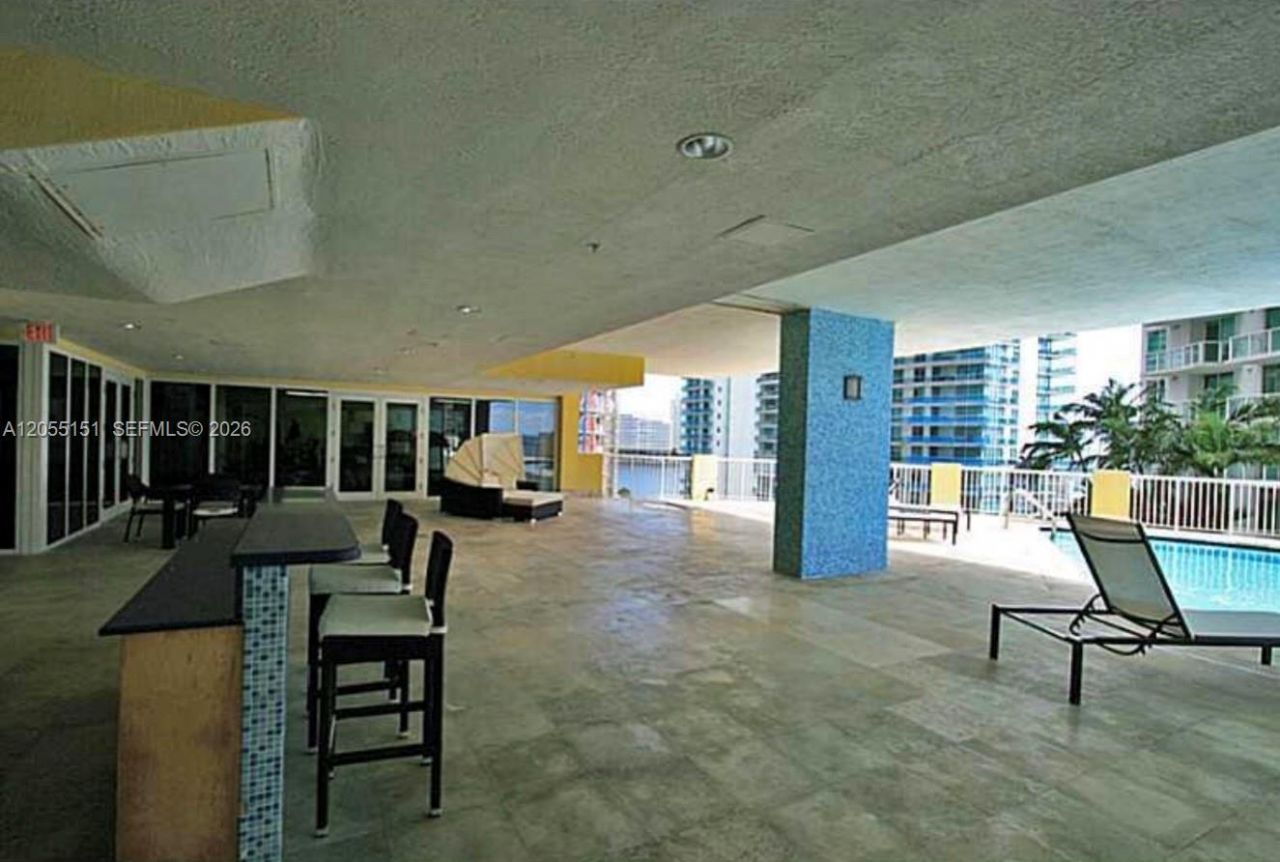 170 SE 14th St , Unit 1402, Miami, FL 33131 Photo