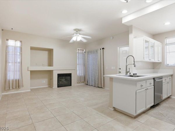 2201 Ramsgate Drive , Unit 818, Henderson, NV 89074