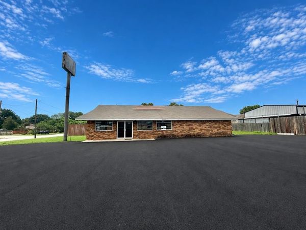 1910 E Highway 82, Gainesville, TX 76240