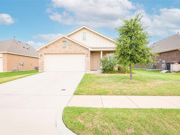 1614 Fields View Drive , Anna, TX 75409