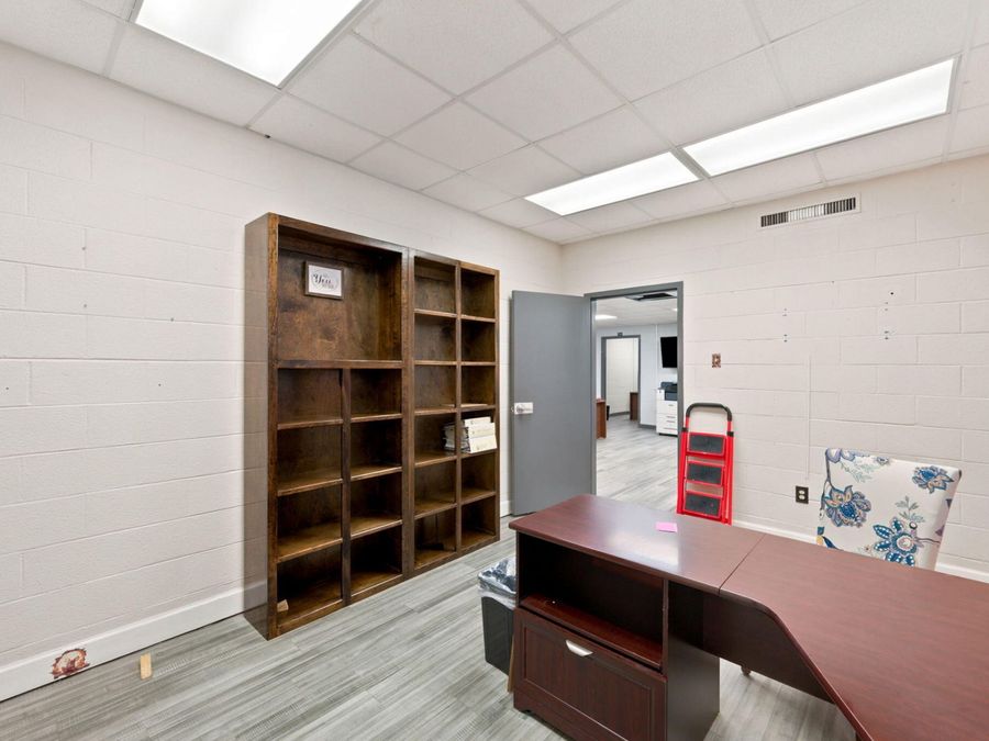 Property Image 32
