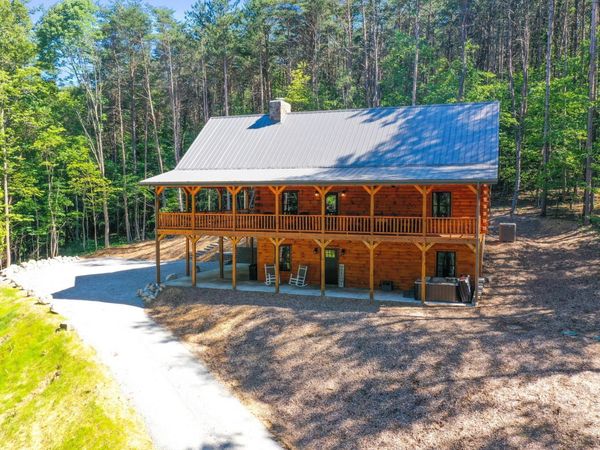 9789 Bauer Road, Logan, OH 43138