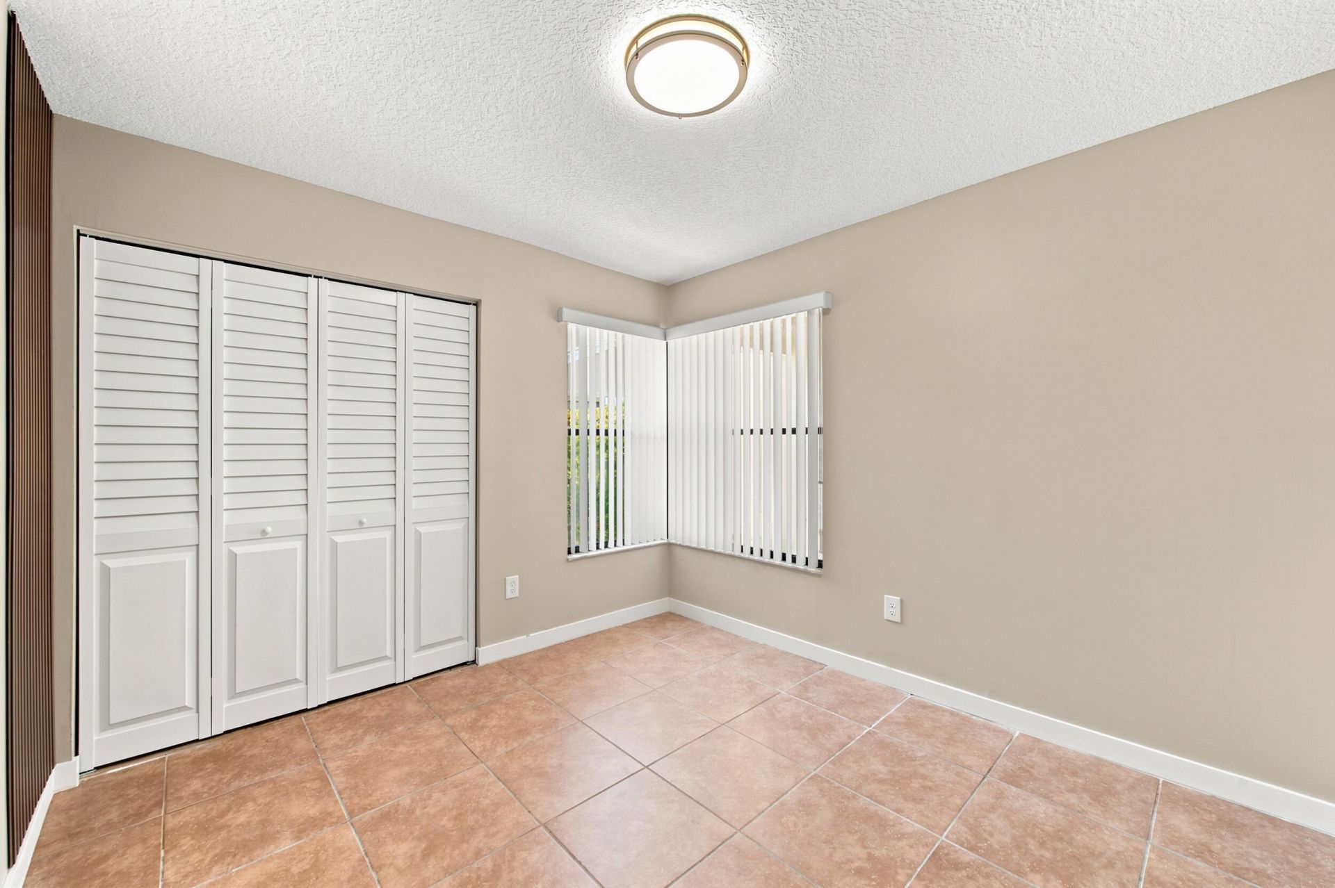 4561 Discovery Lane, Unit 13, West Palm Beach, FL 33417 Photo