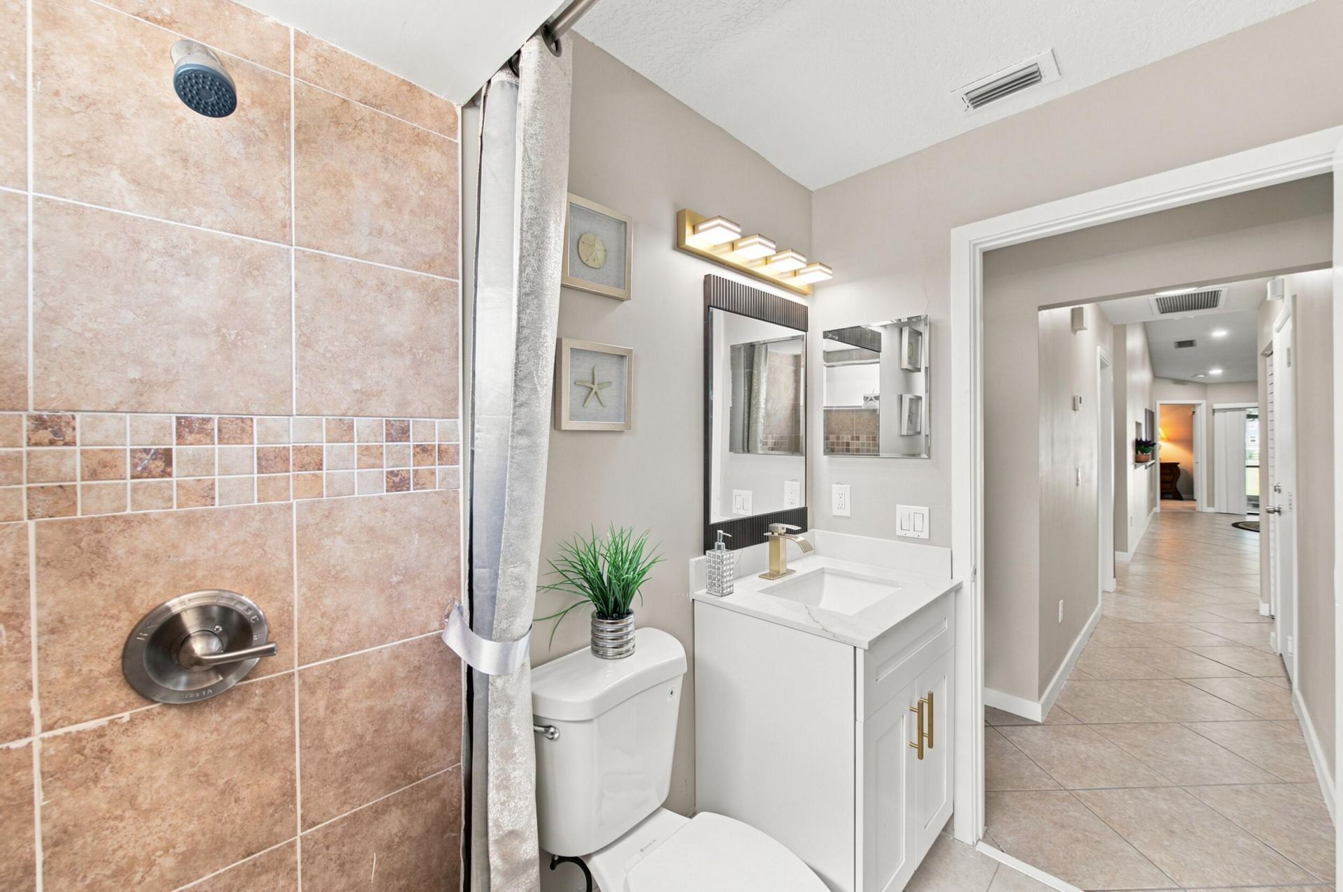 4561 Discovery Lane, Unit 13, West Palm Beach, FL 33417 Photo