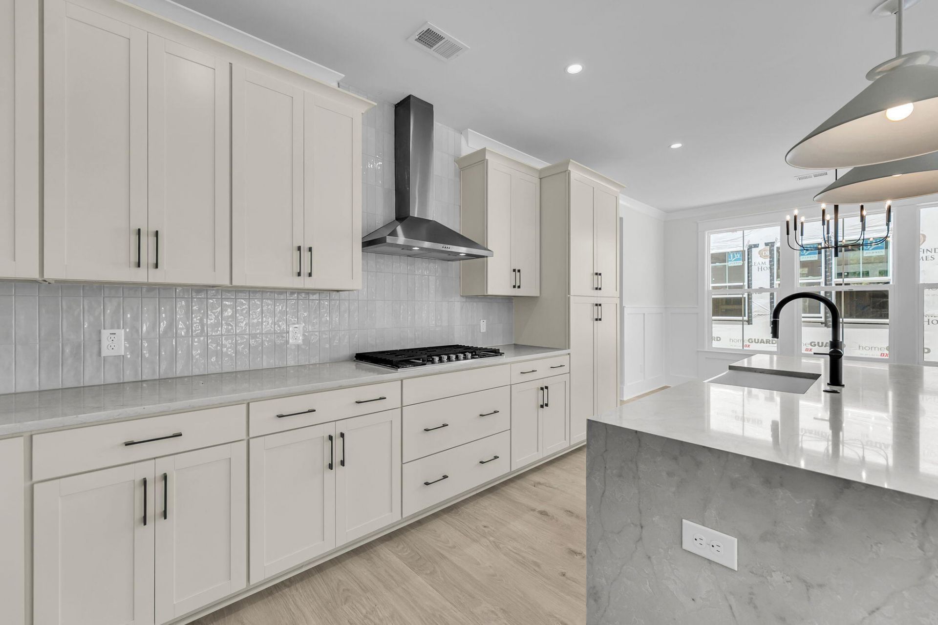 7010 Alpine Bay Lane Photo 16