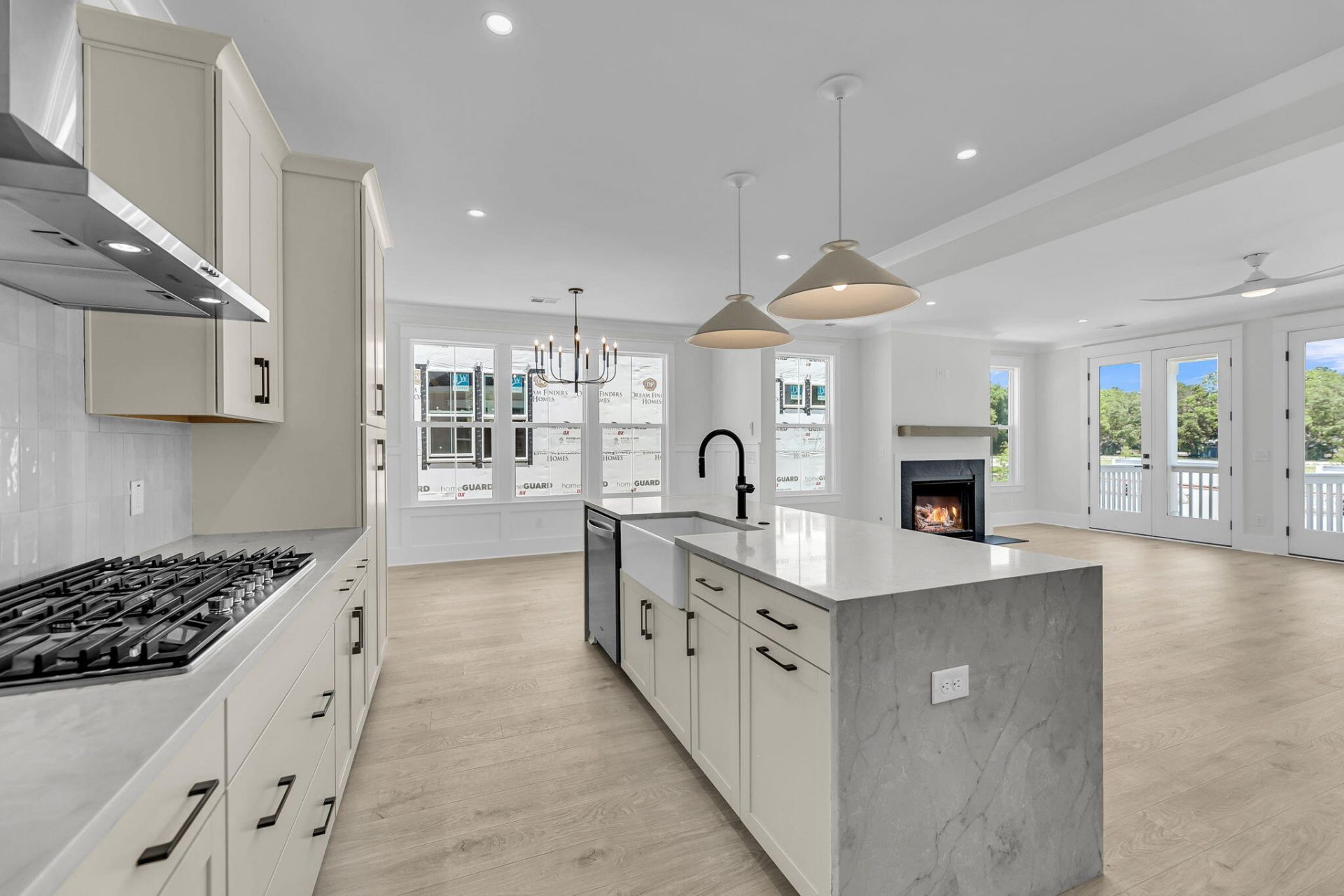 7010 Alpine Bay Lane Photo 17