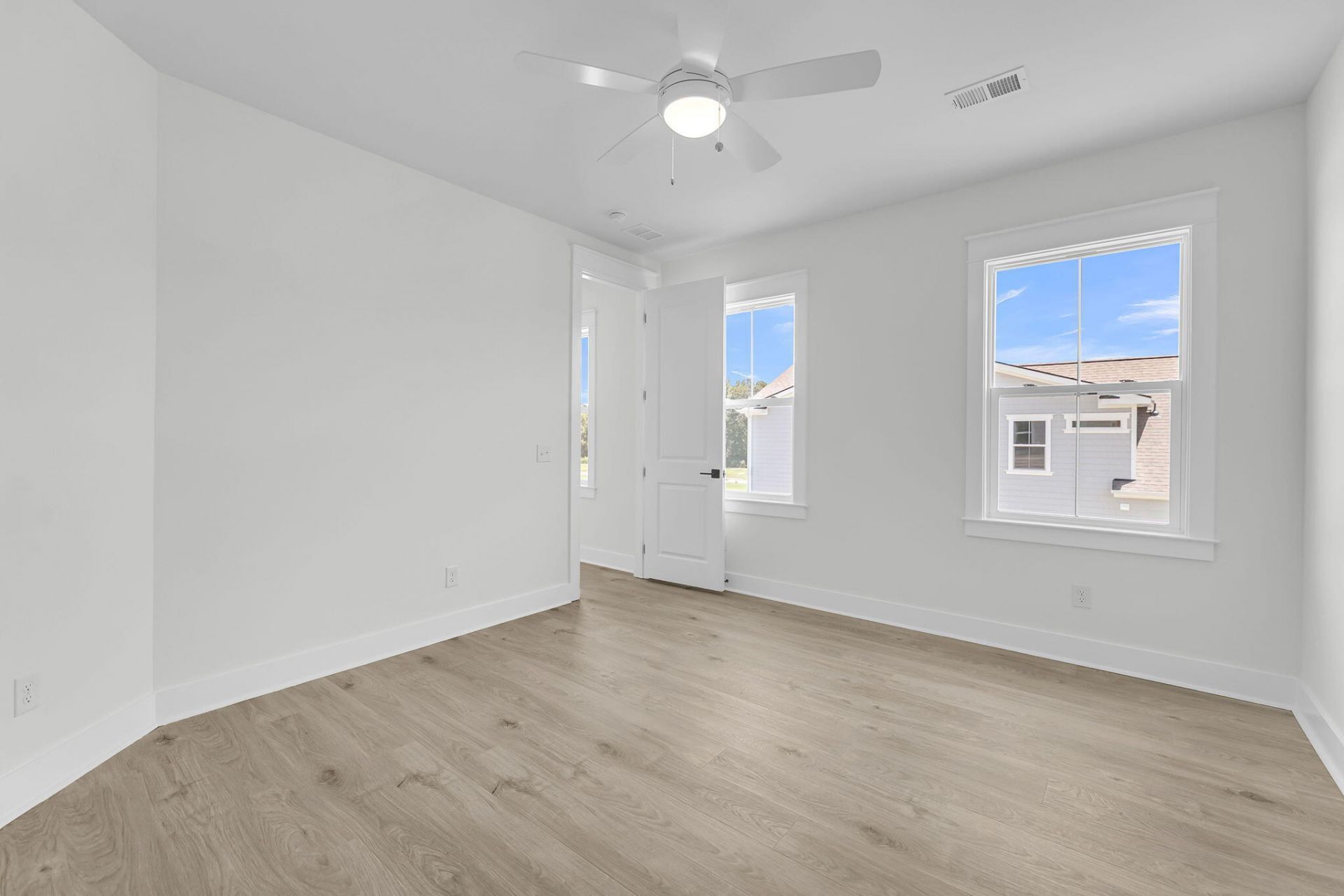 7010 Alpine Bay Lane Photo 34