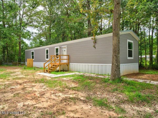 7737 Narcissus Drive, Gautier, MS 39553