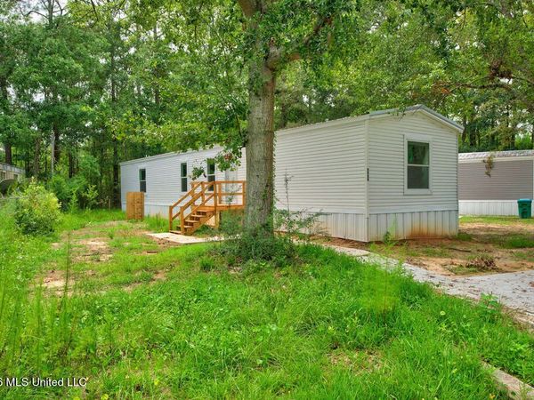 7729 Narcissus Drive, Gautier, MS 39553