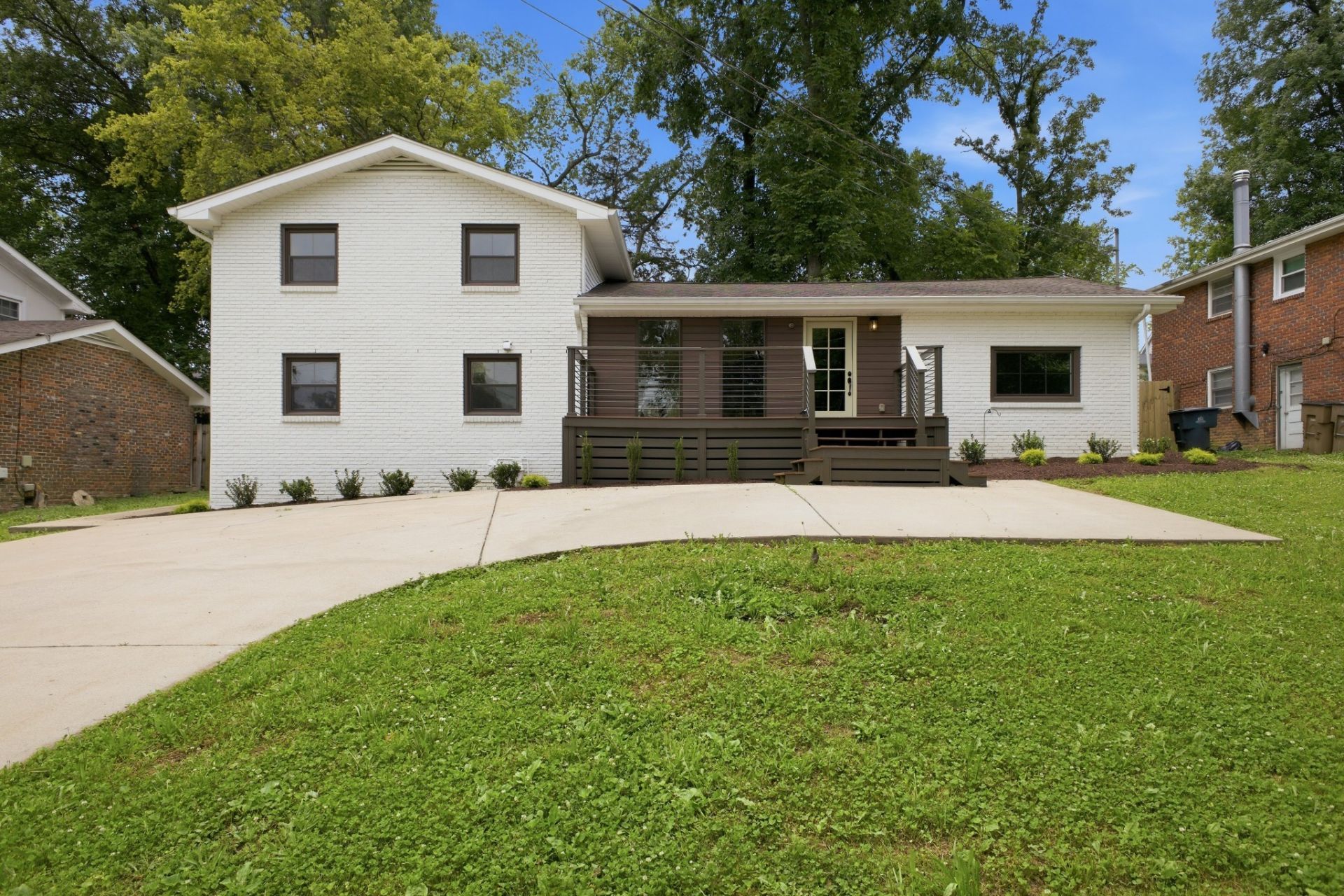 2515 Sleepy Hollow Dr, Nashville, TN 37217 Main Photo