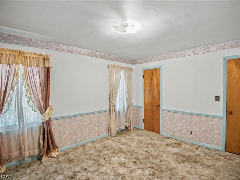 631 Adelaide Avenue NE, Warren, OH 44483 Photo 11