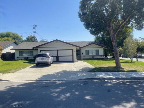 1924 Royalty Drive , Pomona, CA 91767