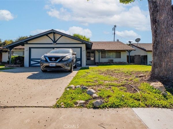 1936 Royalty Drive , Pomona, CA 91767