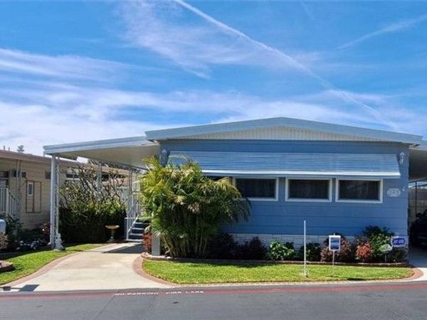 16222 Monterey Lane , Unit 253, Huntington Beach, CA 92649