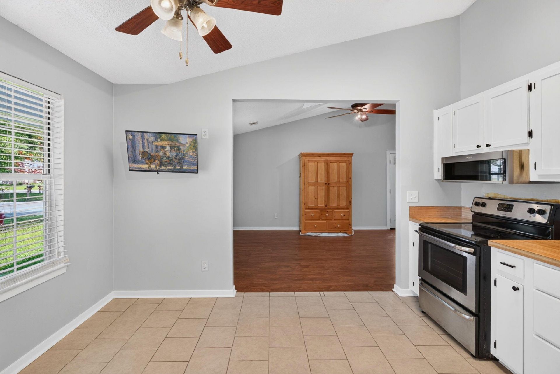 202 Birmingham Drive Photo 12