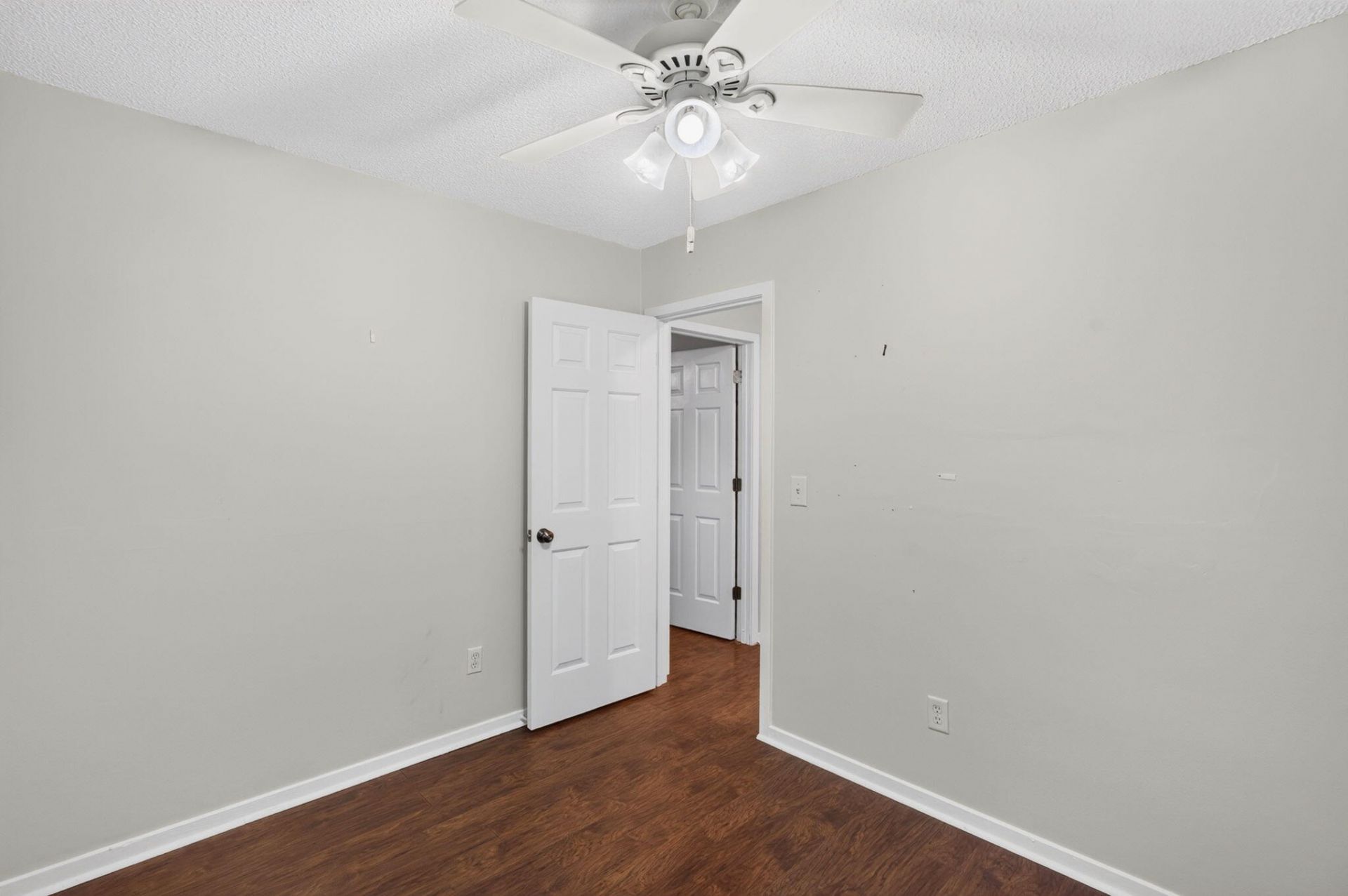 202 Birmingham Drive Photo 23