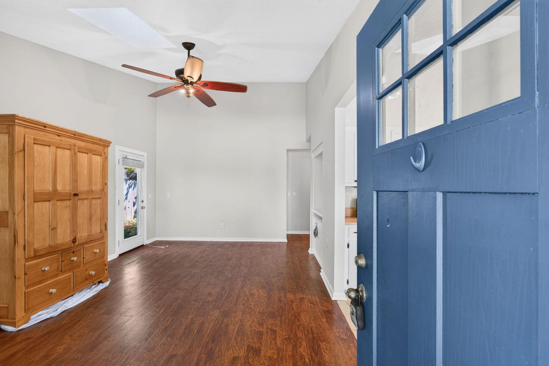 202 Birmingham Drive Photo 5