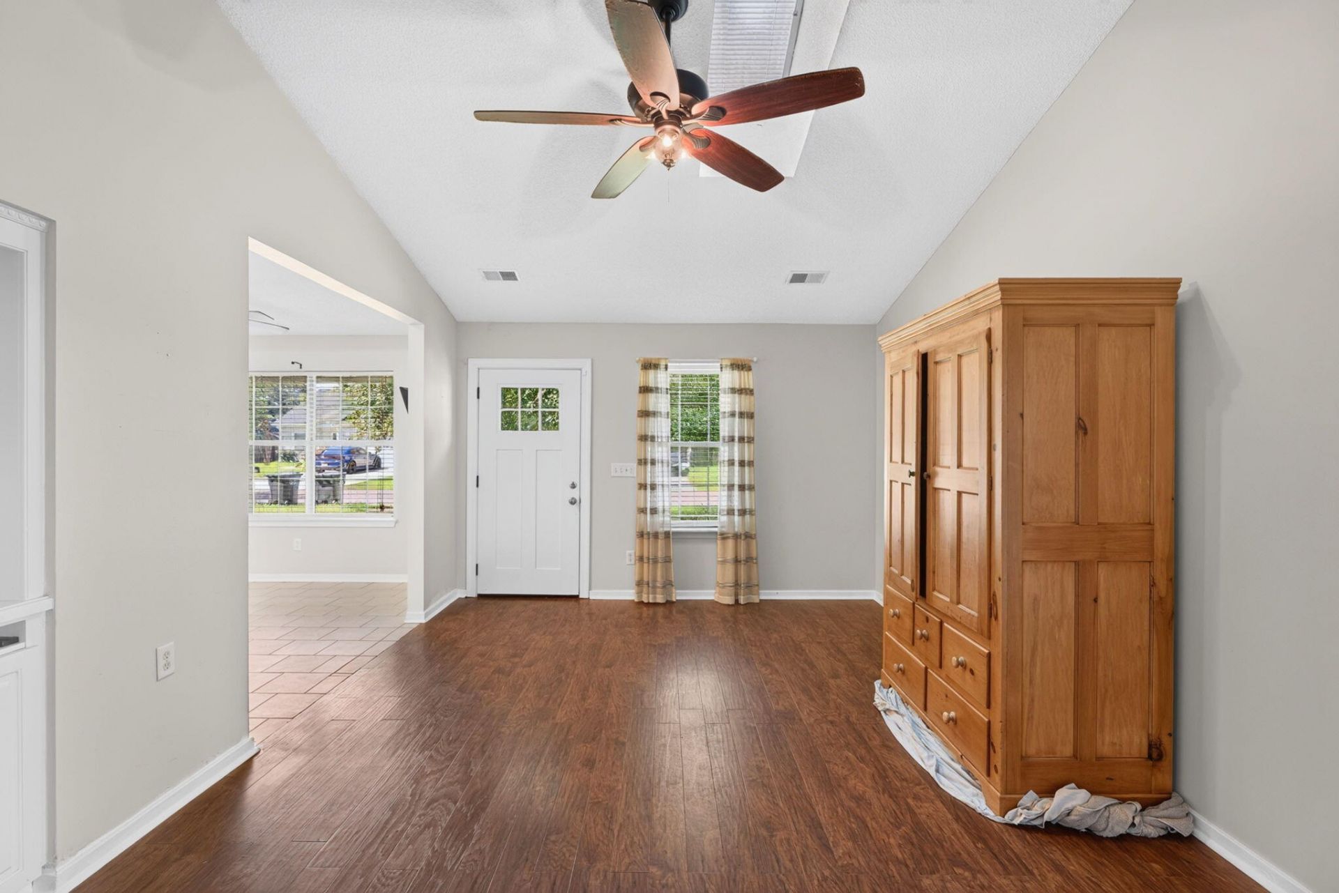 202 Birmingham Drive Photo 8
