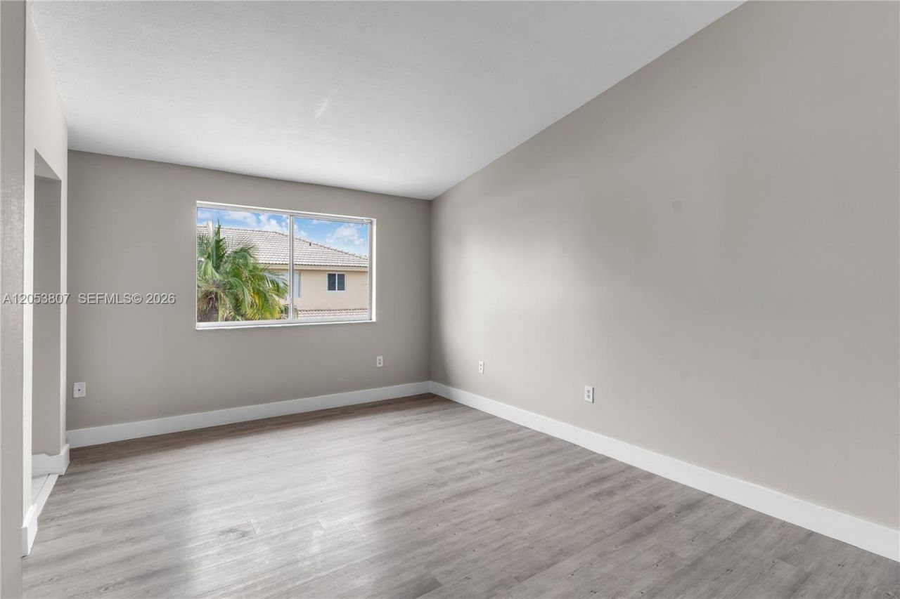 7463 SW 164th Ave, Miami, FL 33193 Photo