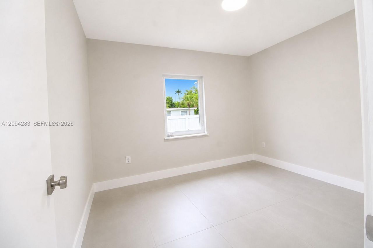 6410 SW 17th St , West Miami, FL 33155 Photo