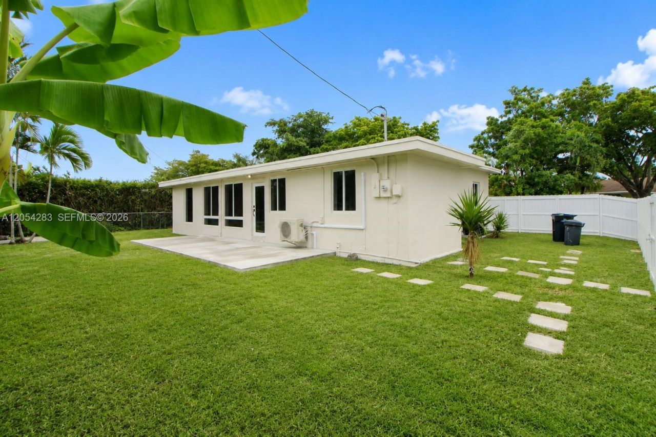 6410 SW 17th St , West Miami, FL 33155 Photo