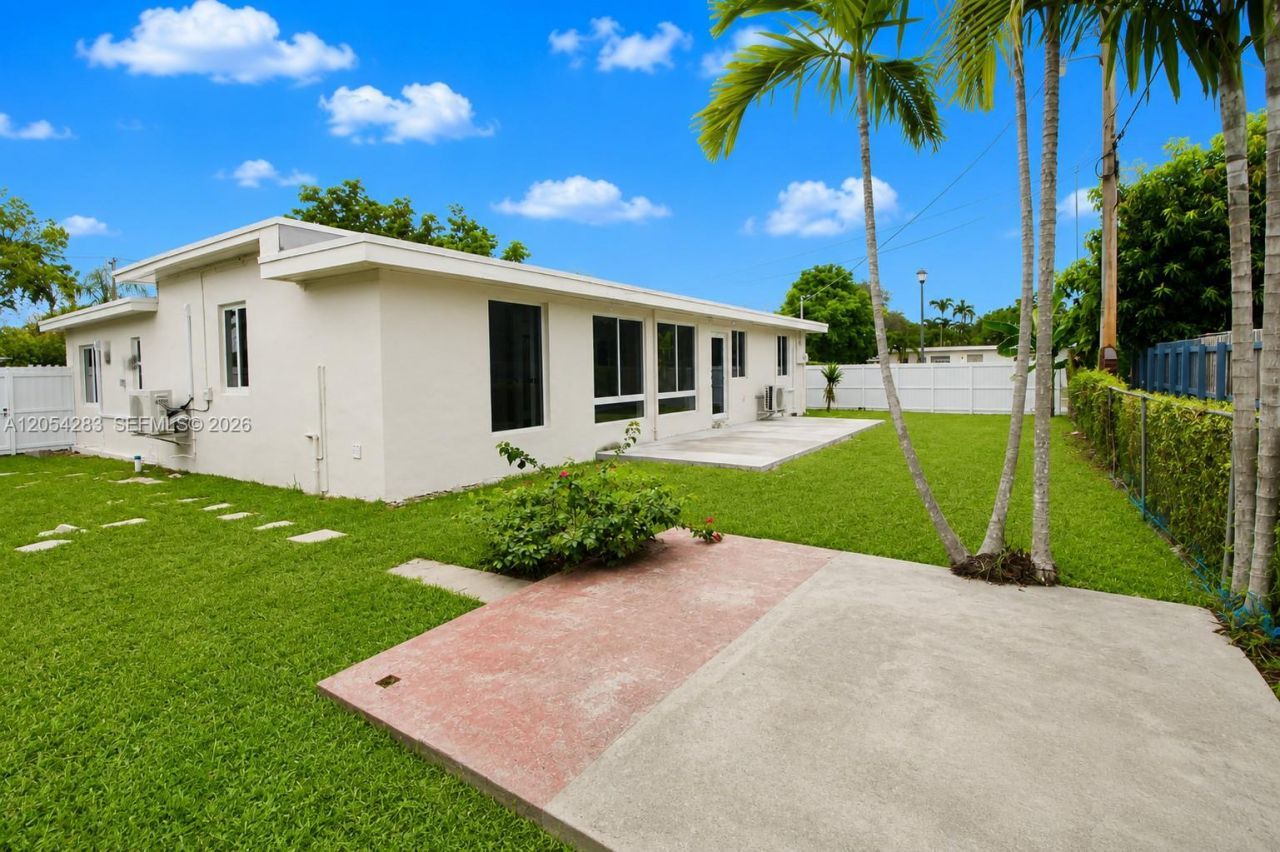 6410 SW 17th St , West Miami, FL 33155 Photo