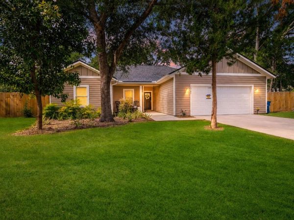 23781 NW 193RD AVENUE , HIGH SPRINGS, FL 32643