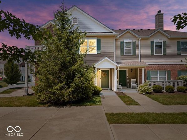 13249 Komatite Way, Unit 100, Fishers, IN 46038