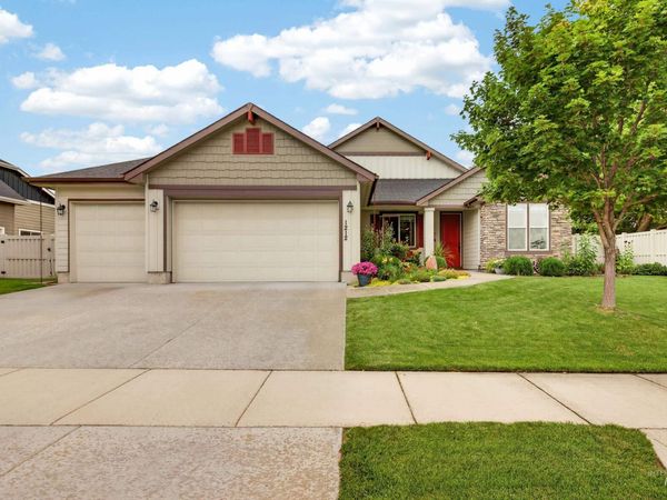 1212 White Horse Ridge Dr, Middleton, ID 83644
