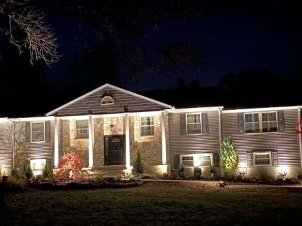 10 Berkshire Dr, Warren, NJ 07059